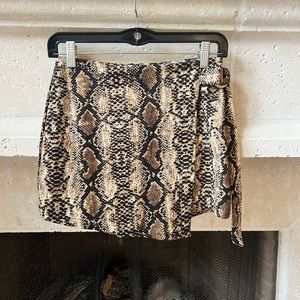 Snake skin skort